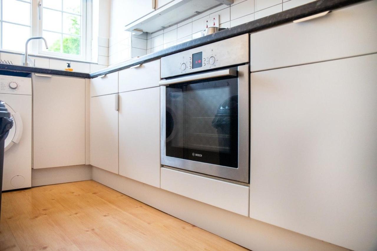 Guestready - Homely Leeds City Apartment Sleep 4 Meanwood Exterior foto